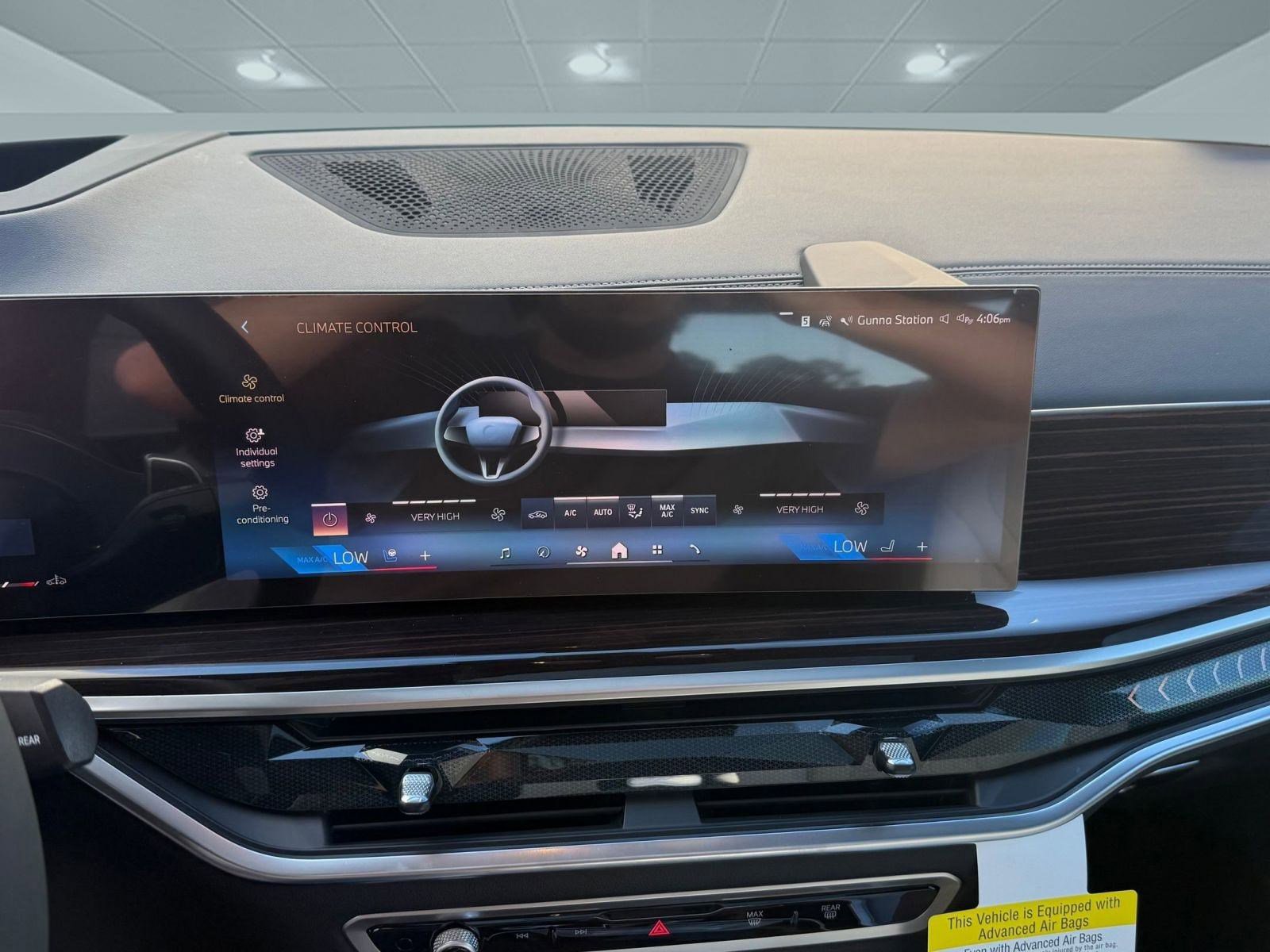 New 2026 BMW X7 xDrive40i w/ Executive Package image 28