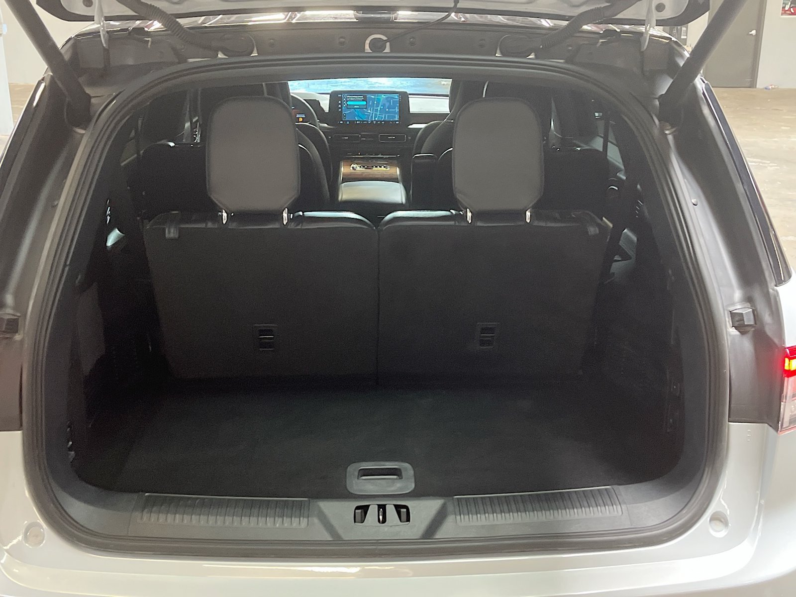 Used 2025 Lincoln Aviator Black Label w/ Black Label Special Edition AWD/4WD image 29
