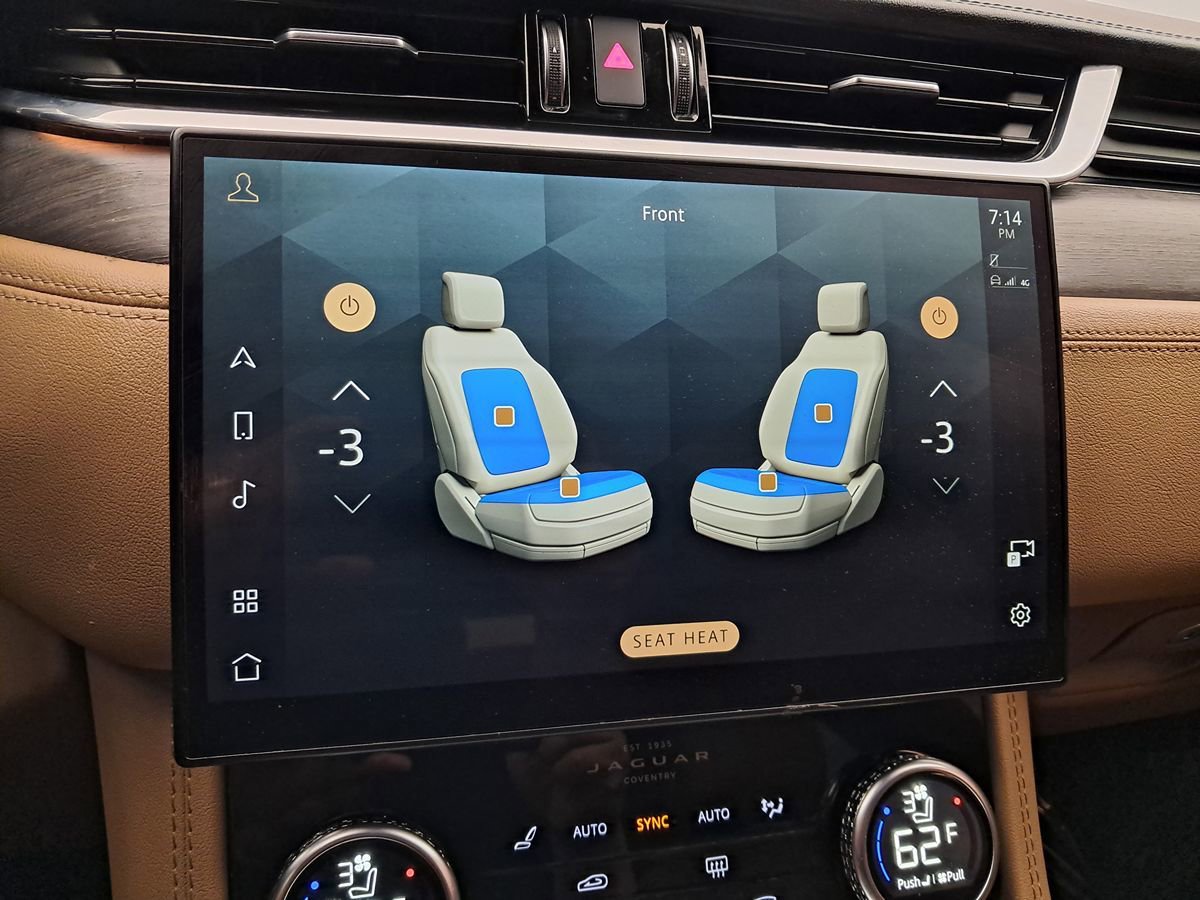 Used 2021 Jaguar F-PACE S image 26