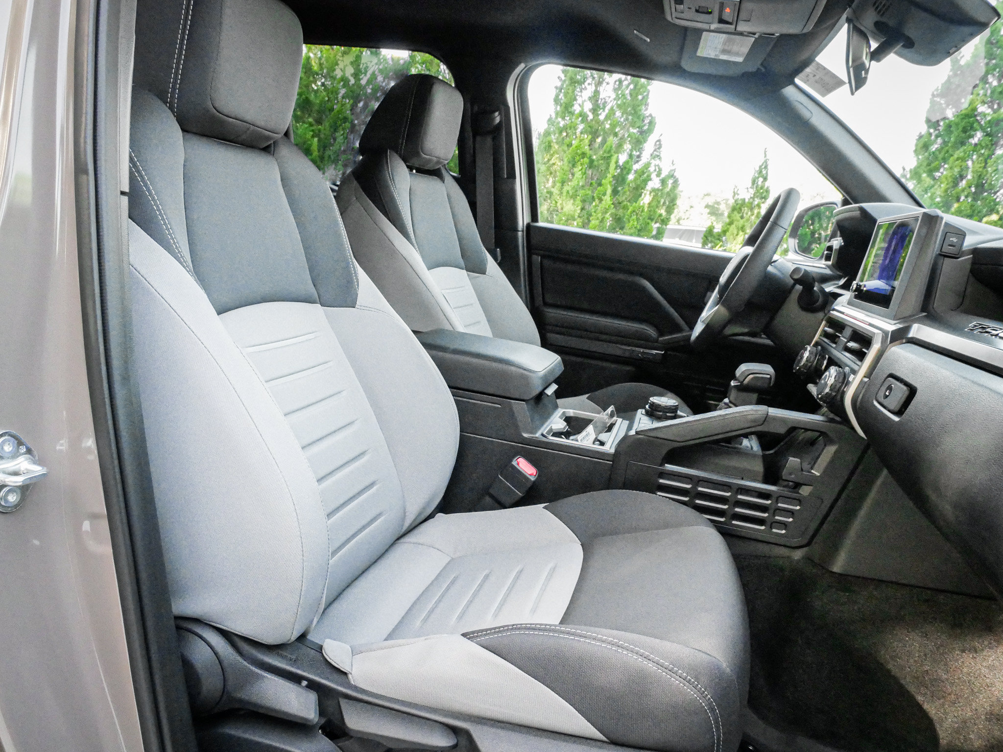 Used 2026 Toyota Tacoma TRD Off-Road AWD/4WD image 31