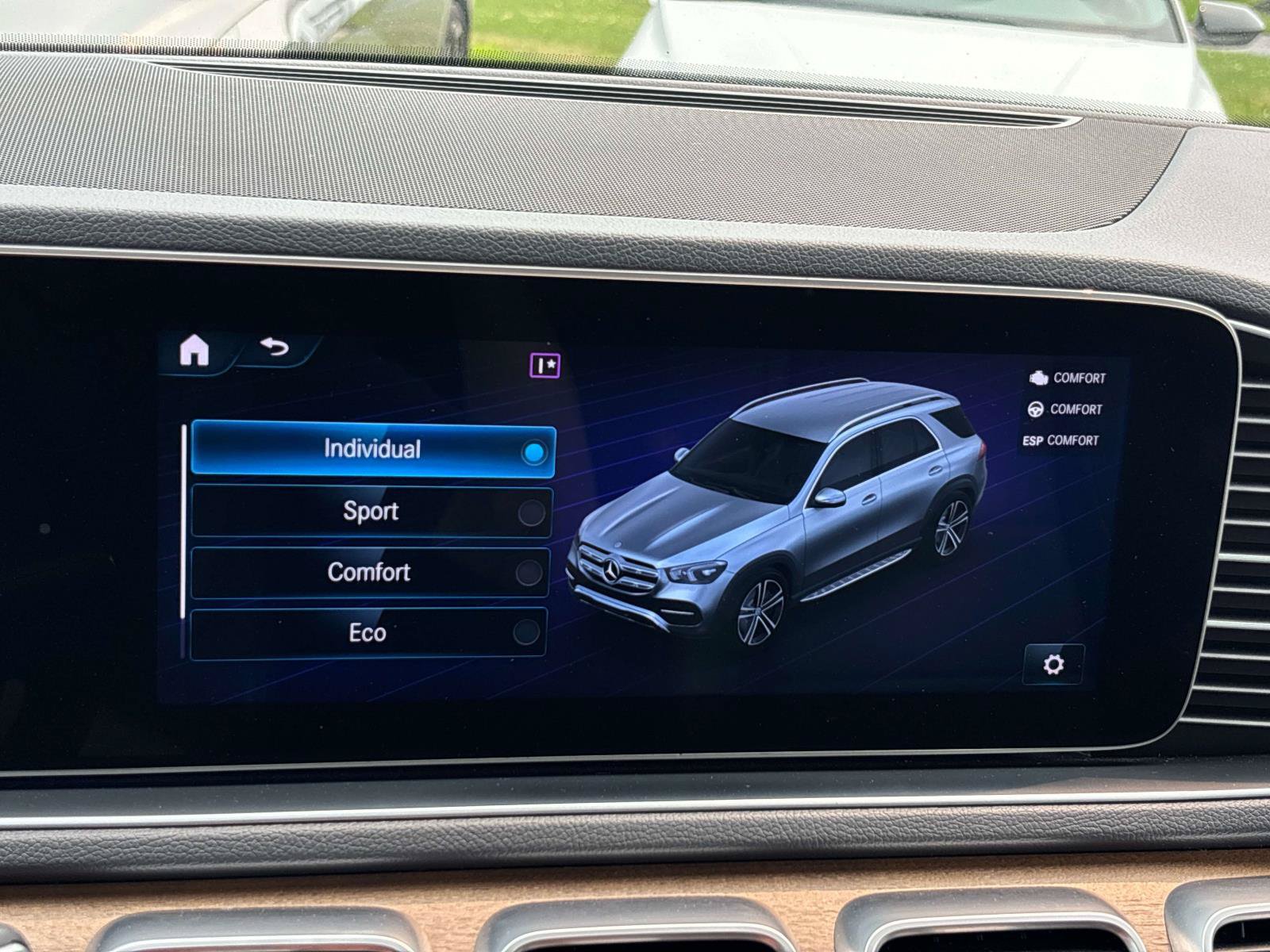 Used 2020 Mercedes-Benz GLE 450 4MATIC image 30