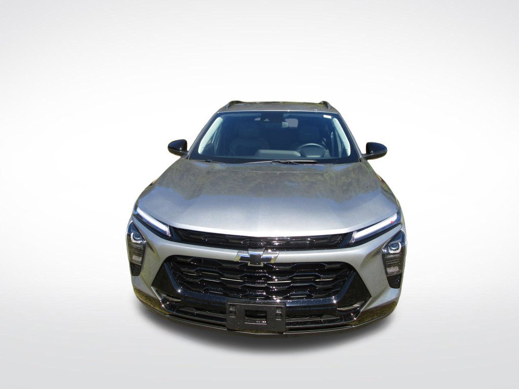 Used 2025 Chevrolet Trax ACTIV FWD image 5