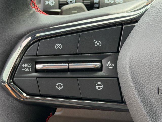 New 2027 Chevrolet Traverse RS FWD image 27