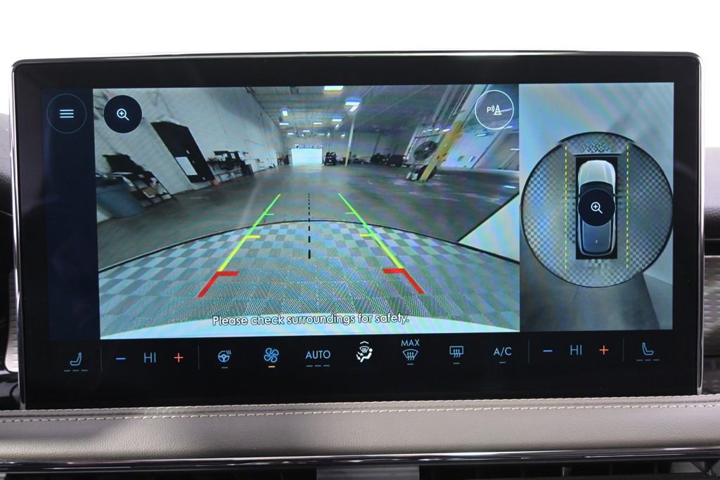 New 2025 Lincoln Corsair Reserve w/ Jet Appearance Package image 30