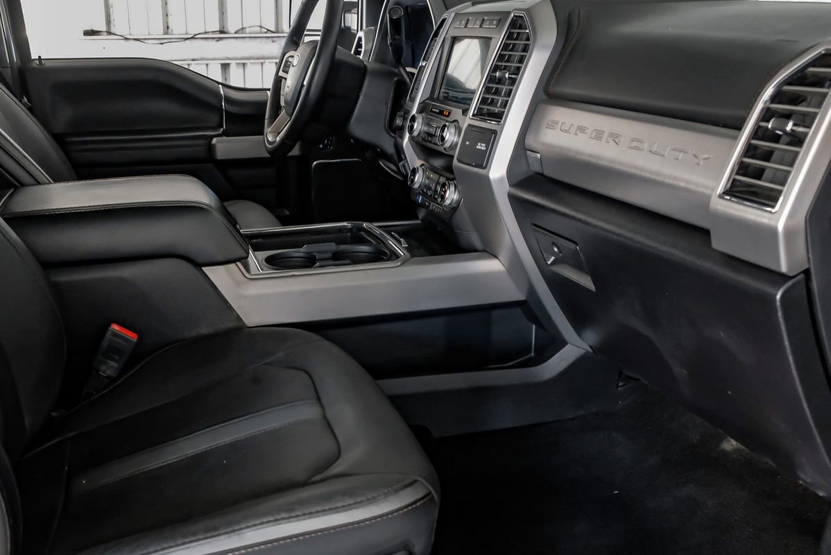 Used 2019 Ford F250 Platinum w/ Platinum Ultimate Package AWD/4WD image 12