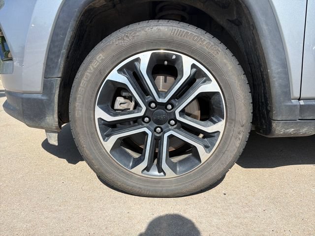 Used 2024 Jeep Compass Limited AWD/4WD image 9