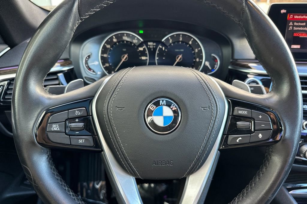 Used 2019 BMW 530i w/ Convenience Package image 25