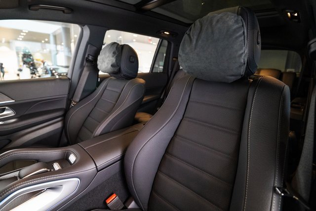 New 2026 Mercedes-Benz GLS 450 4MATIC image 13
