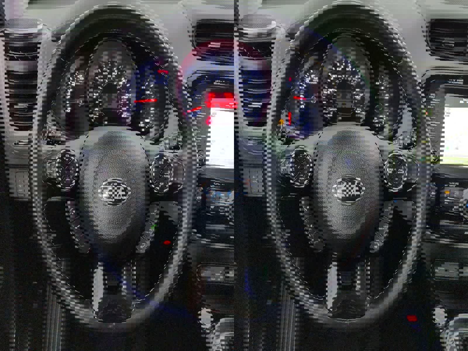 Used 2016 Kia Soul + w/ Primo Package image 24