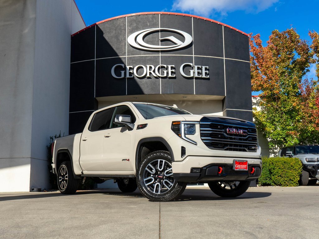 New 2026 GMC Sierra 1500 AT4 w/ AT4 Premium Package
