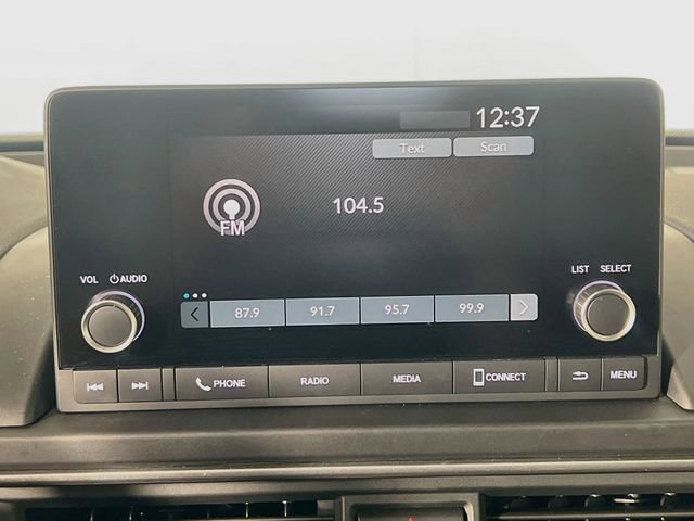 Used 2025 Honda Pilot Sport image 21