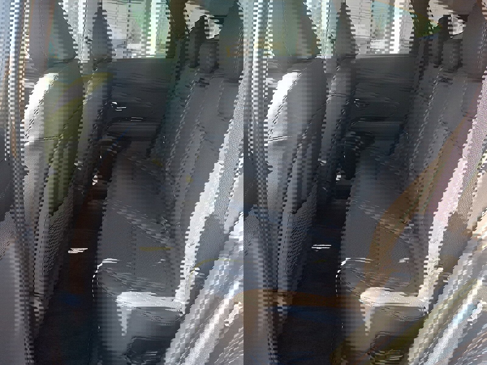 Certified 2025 Hyundai Tucson Limited w/ Tow & Go Package image 11