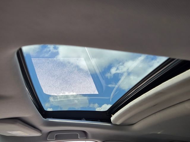 Certified 2021 Acura ILX w/ Premium Package image 17