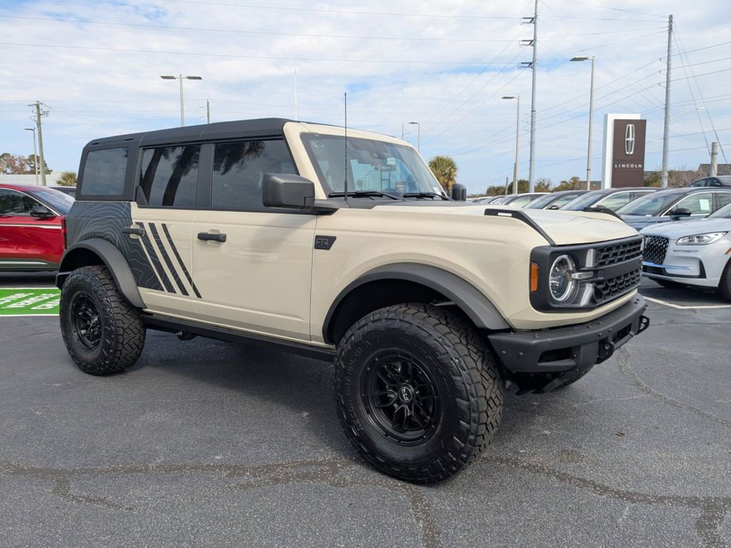New 2025 Ford Bronco Big Bend w/ Black Diamond Package AWD/4WD image 2