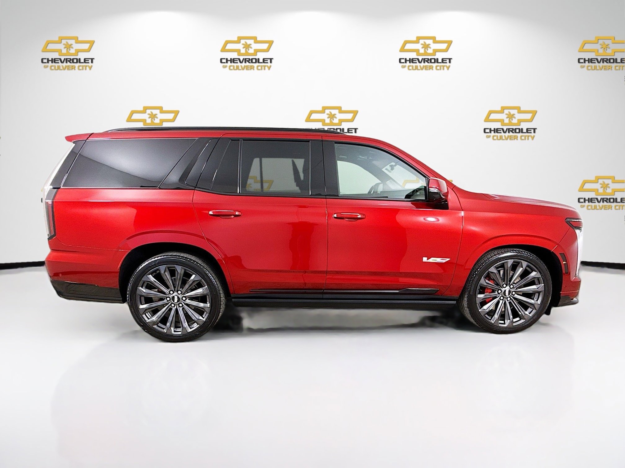 Used 2025 Cadillac Escalade V w/ LPO, Floor Liner Package image 8