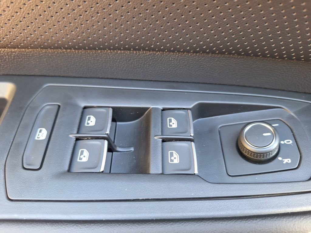 New 2026 Volkswagen Atlas Cross Sport SE image 20