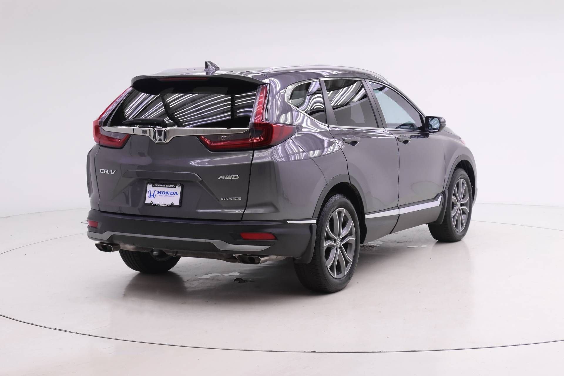 Used 2021 Honda CR-V Touring image 2
