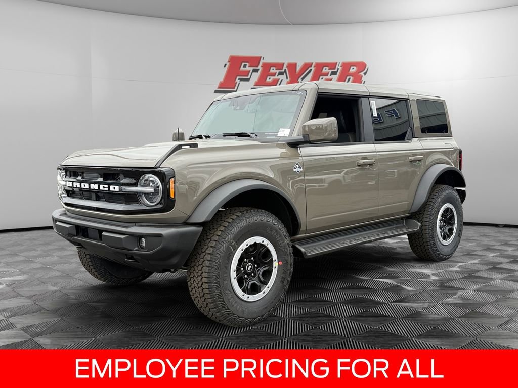 New 2025 Ford Bronco Outer Banks w/ Sasquatch Package AWD/4WD image 1
