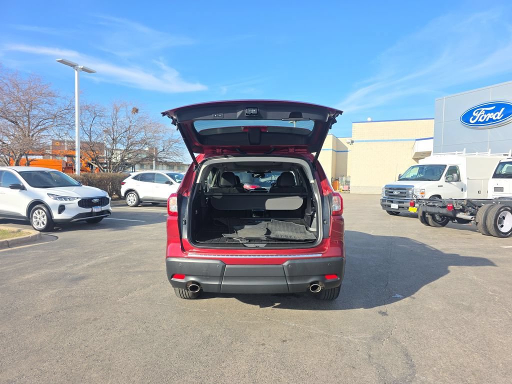 Used 2024 Subaru Ascent Touring AWD/4WD image 11