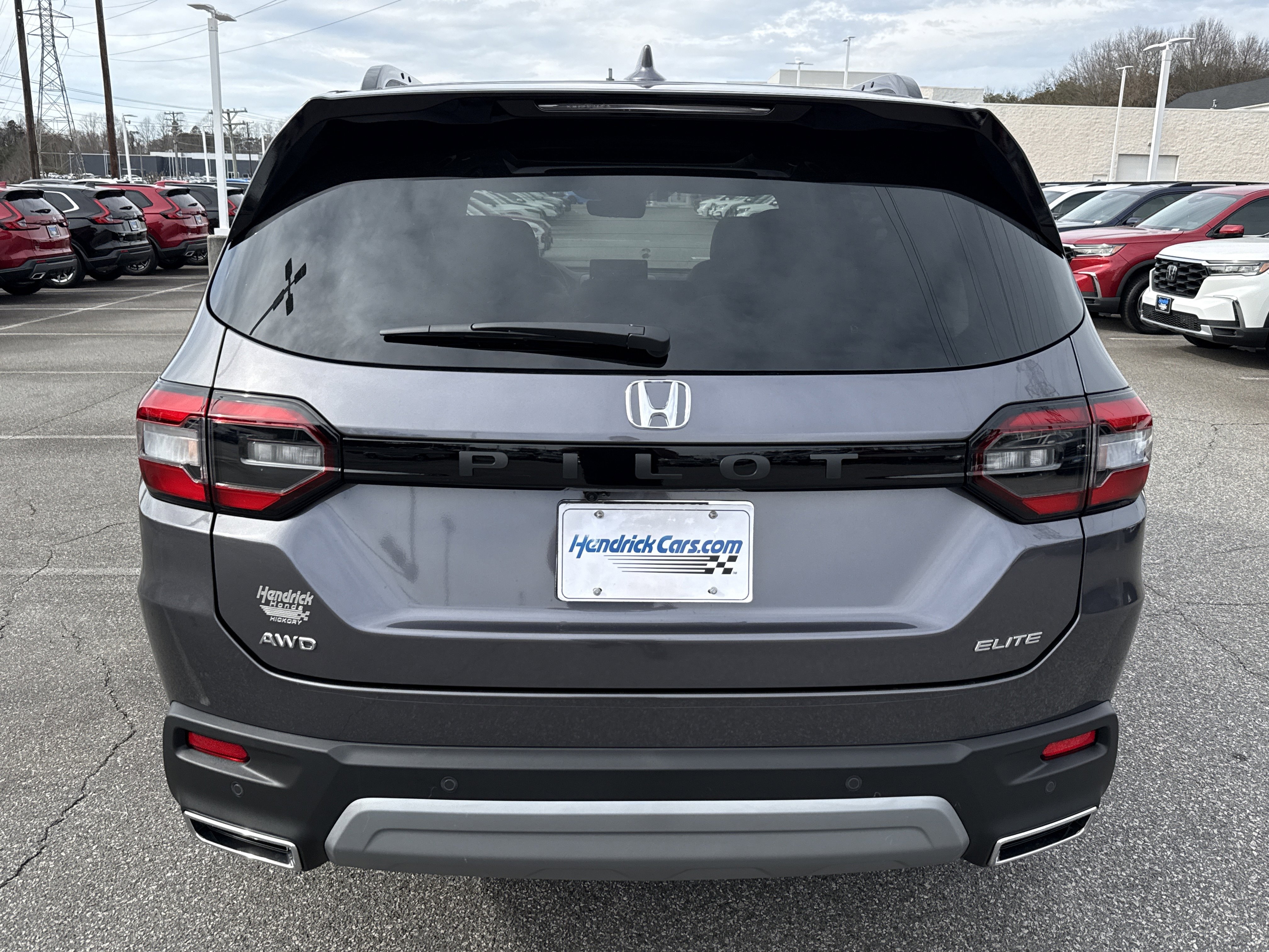 New 2025 Honda Pilot Elite image 8