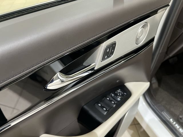 Used 2022 Lincoln Nautilus Black Label AWD/4WD image 23