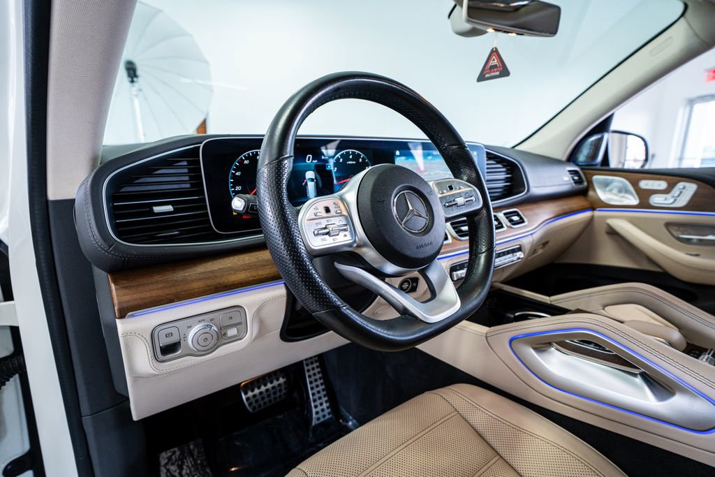 Used 2020 Mercedes-Benz GLS 580 4MATIC w/ E-Active Body Control Package image 34