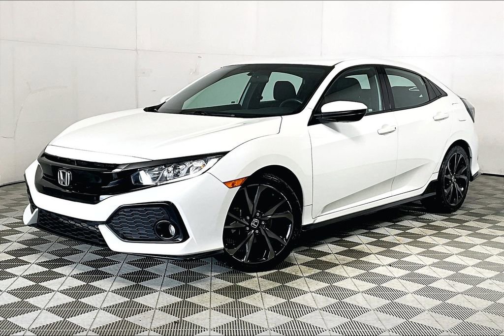 Used 2017 Honda Civic Sport image 2