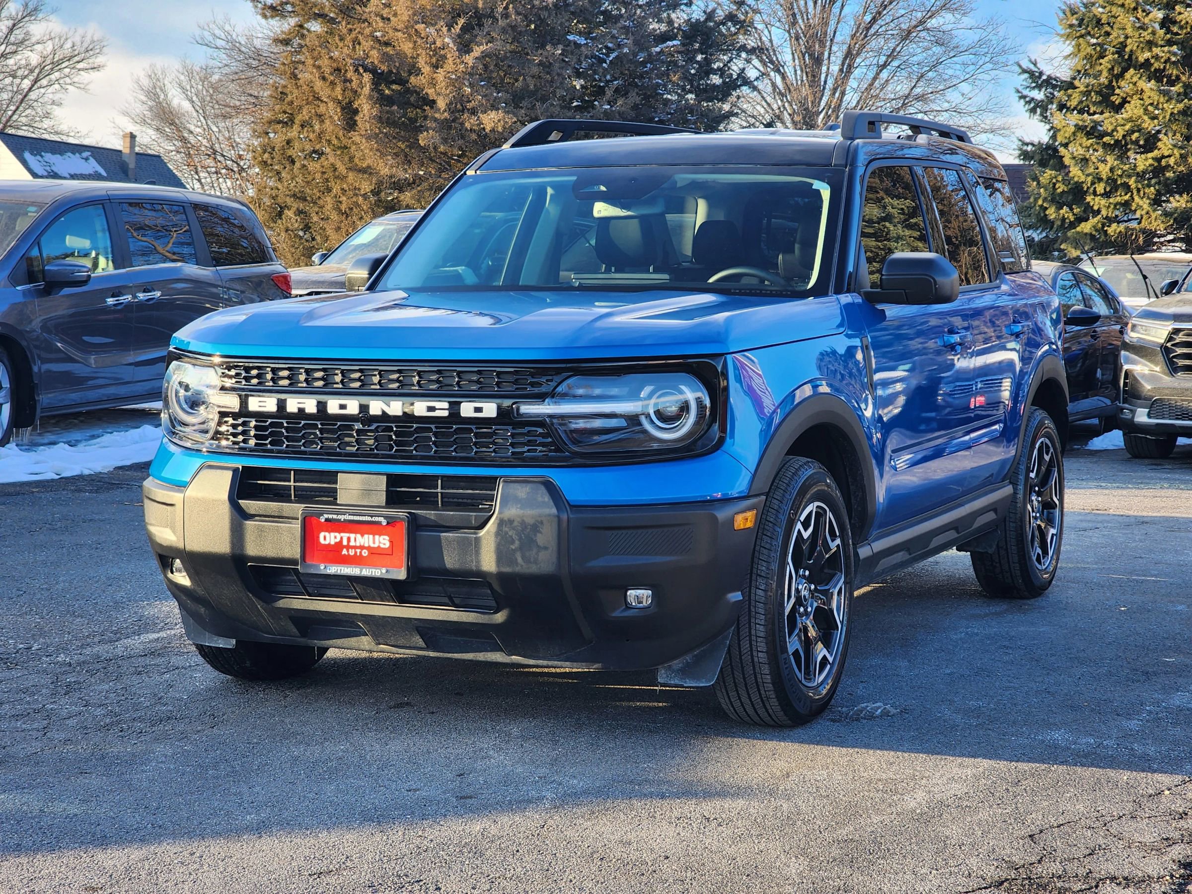Used 2025 Ford Bronco Sport Outer Banks image 3