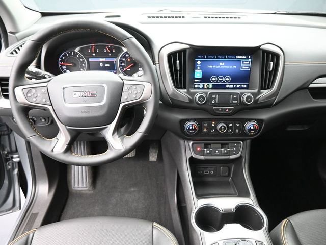 Used 2024 GMC Terrain AT4 image 25