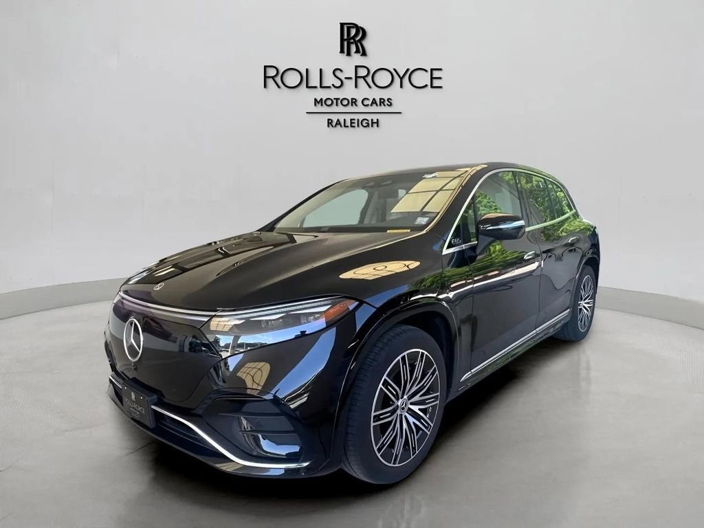 Used 2023 Mercedes-Benz EQS 580 4MATIC SUV w/ Exclusive Trim Package