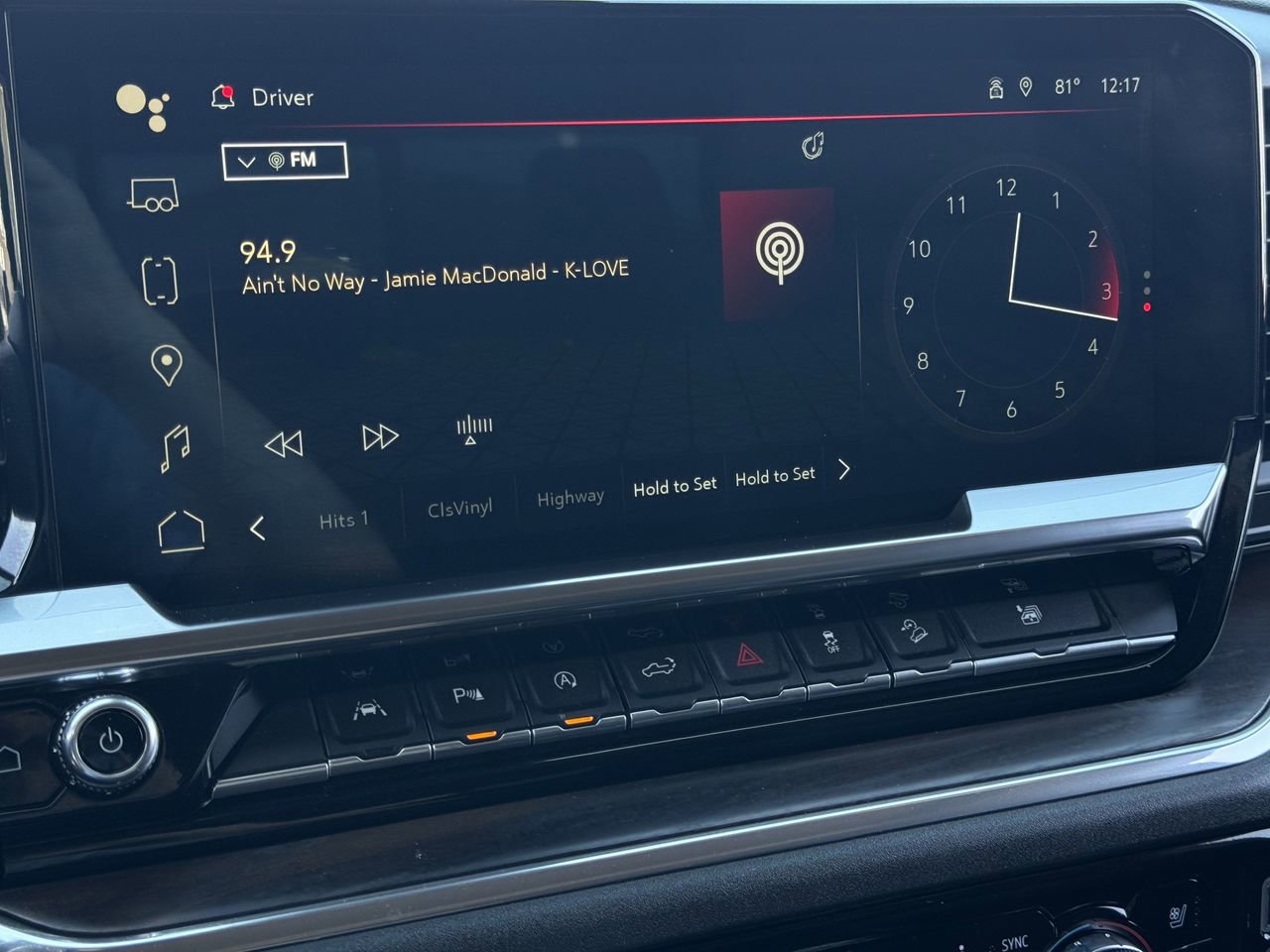 Used 2024 GMC Sierra 1500 SLT w/ SLT Premium Plus Package image 17