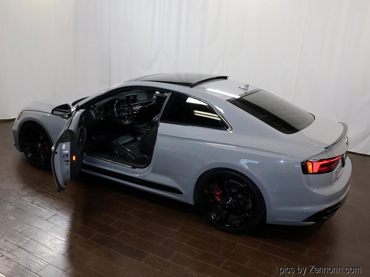 Used 2018 Audi RS 5 w/ Dynamic Package AWD/4WD image 33