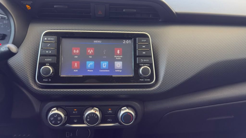 Used 2021 Nissan Kicks S FWD image 21