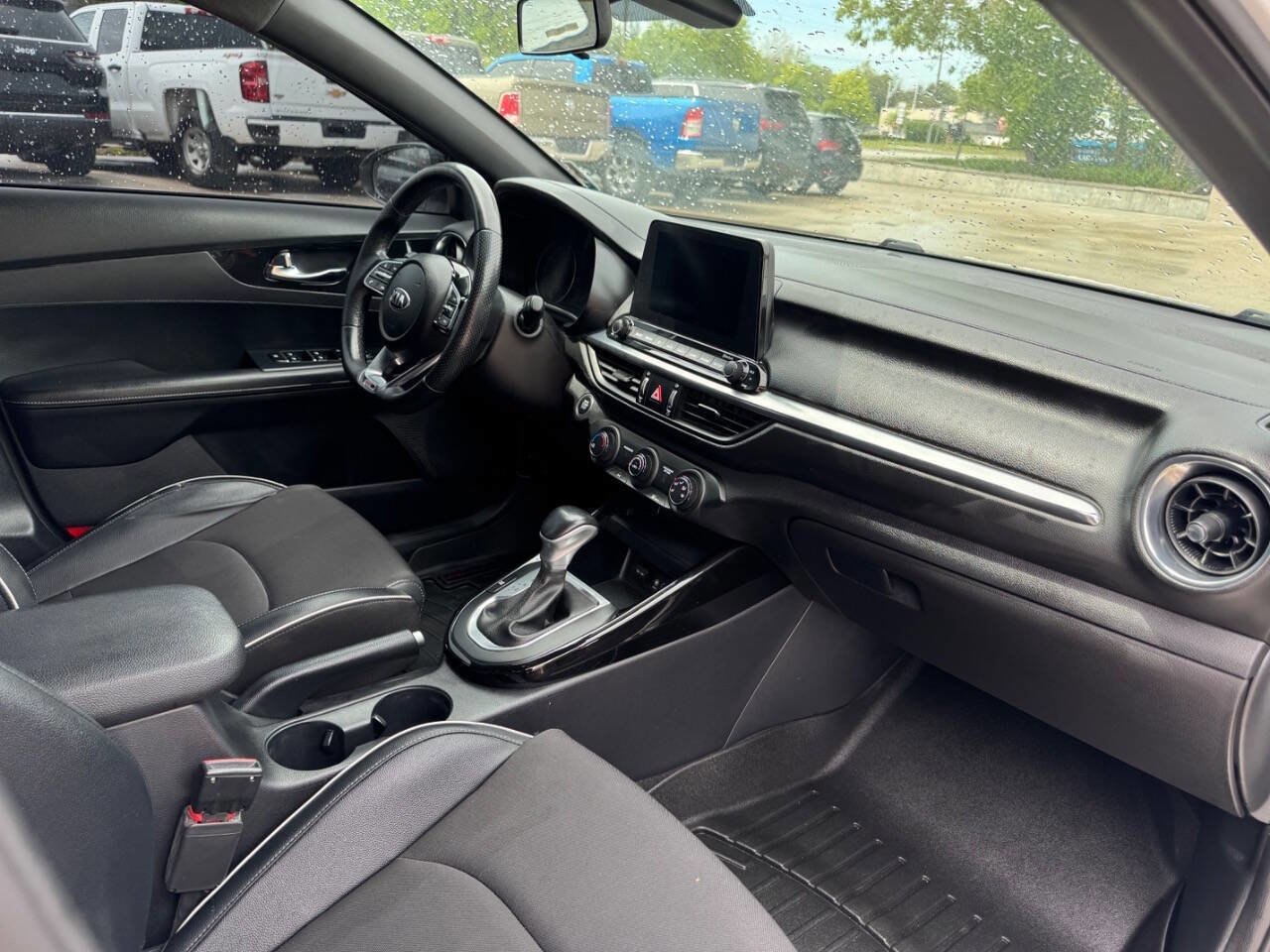 Used 2020 Kia Forte GT-Line FWD image 12