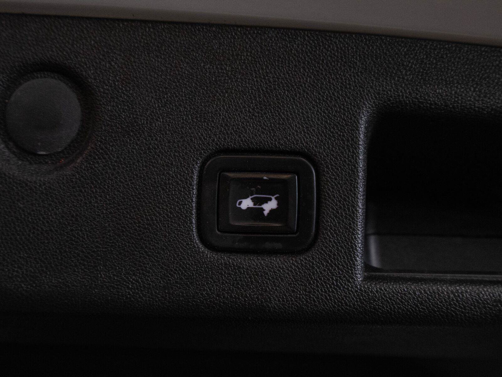Used 2020 Chevrolet Equinox LT FWD image 25