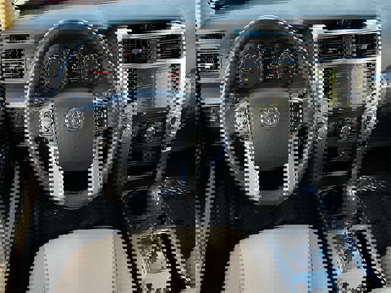 Used 2023 Toyota 4Runner SR5 Premium image 9