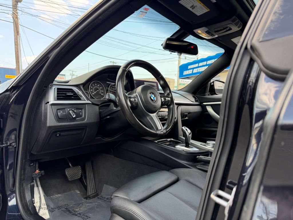 Used 2019 BMW 430i Gran Coupe w/ M Sport Package RWD image 17