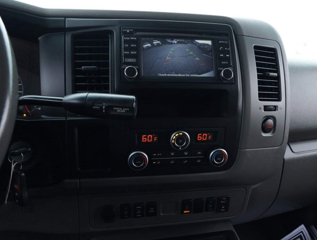 Used 2016 Nissan NV 3500 SL image 29