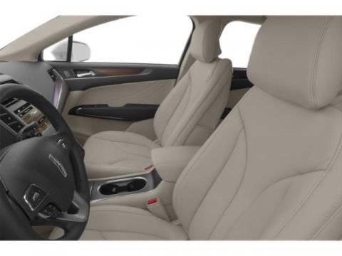 Used 2018 Lincoln MKC Select w/ Select Plus Package FWD image 9