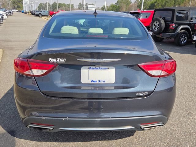Used 2017 Chrysler 200 Limited Platinum w/ Comfort & Convenience Group image 11