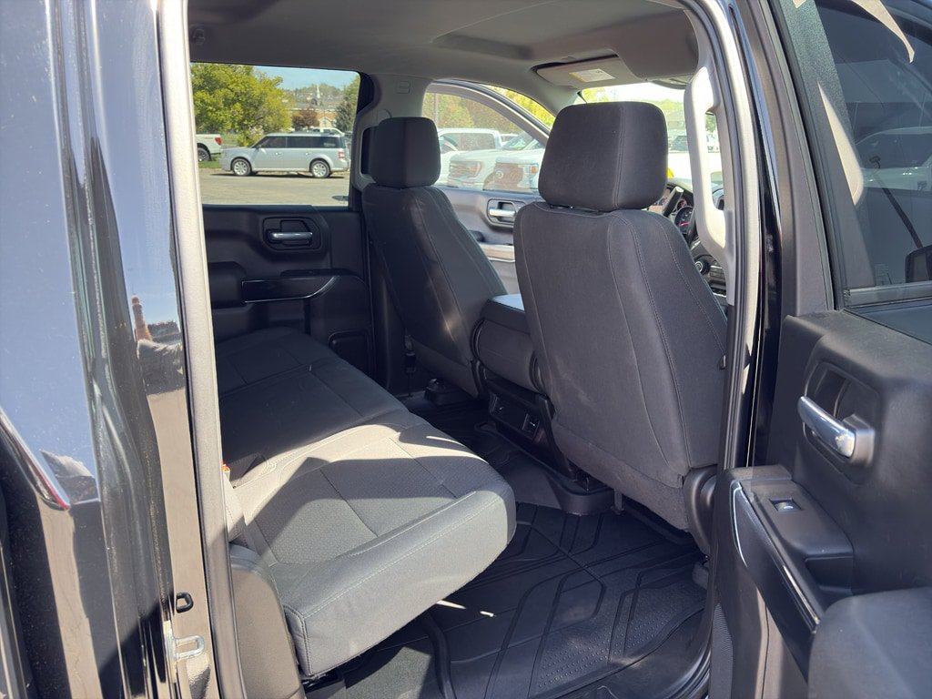 Used 2021 Chevrolet Silverado 1500 Custom Trail Boss w/ Midnight Edition AWD/4WD image 21