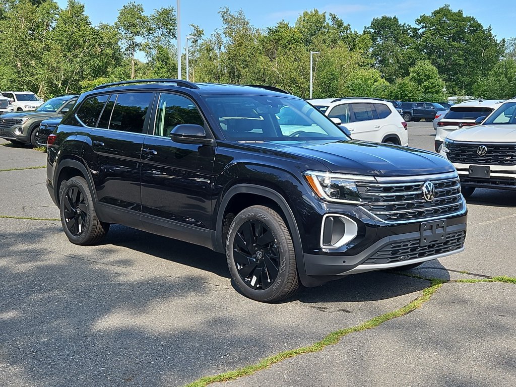 New 2026 Volkswagen Atlas SE AWD/4WD image 2