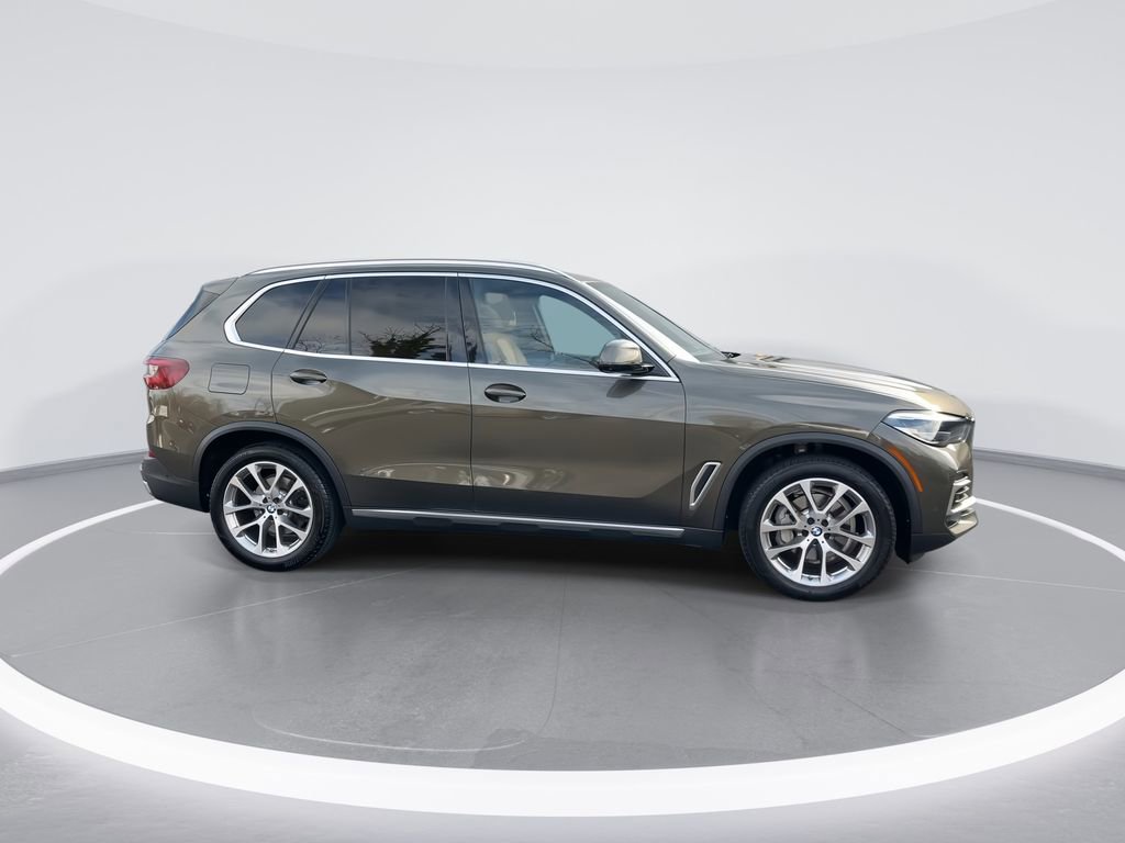 Certified 2023 BMW X5 xDrive40i w/ Premium Package image 9