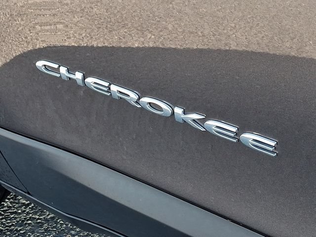 Used 2020 Jeep Cherokee Latitude Lux w/ Quick Order Package 26H Lux AWD/4WD image 31