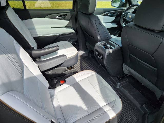 New 2026 Chevrolet Traverse High Country w/ LPO, Floor Liner Package image 9