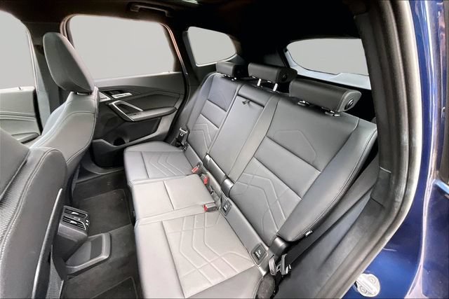 Used 2023 BMW X1 xDrive28i w/ Premium Package AWD/4WD image 16