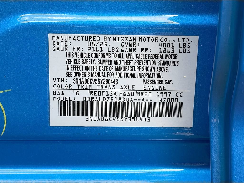Used 2025 Nissan Sentra SV FWD image 30