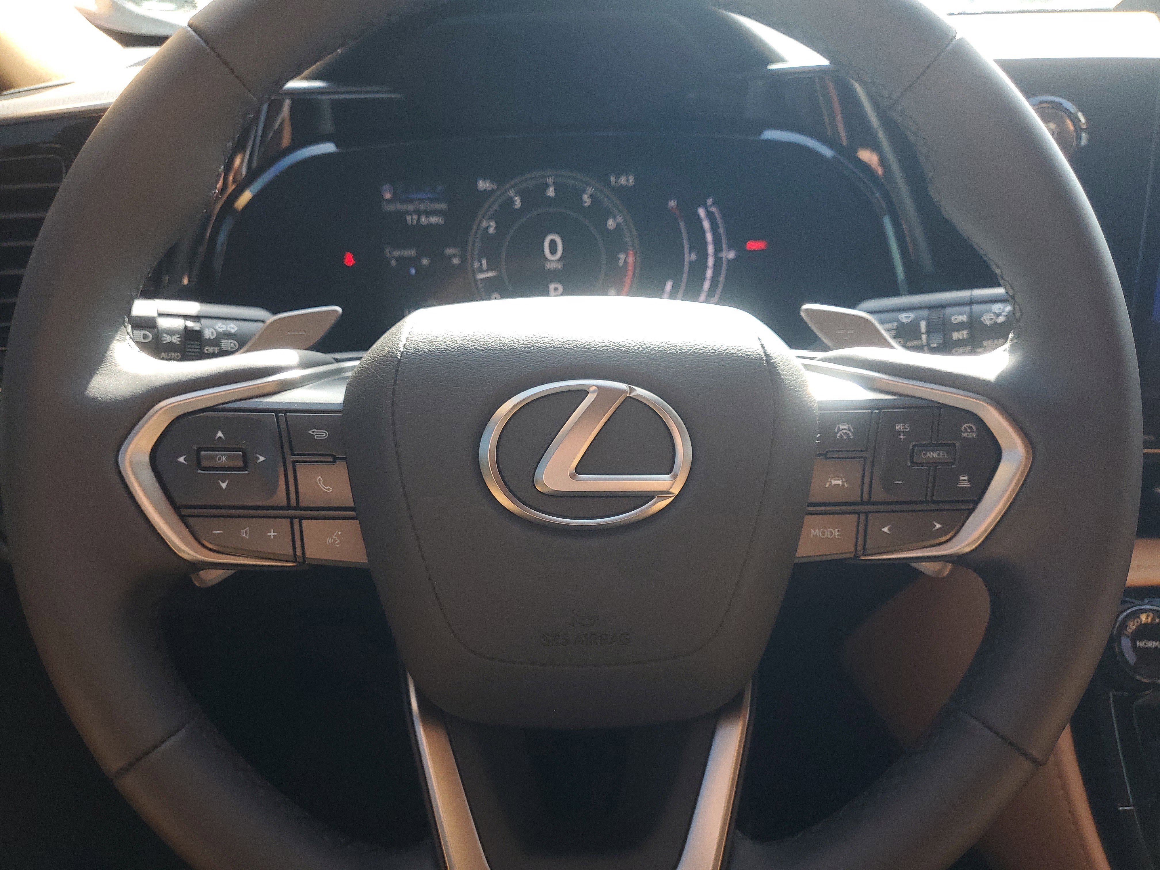 Certified 2025 Lexus NX 250 FWD image 21