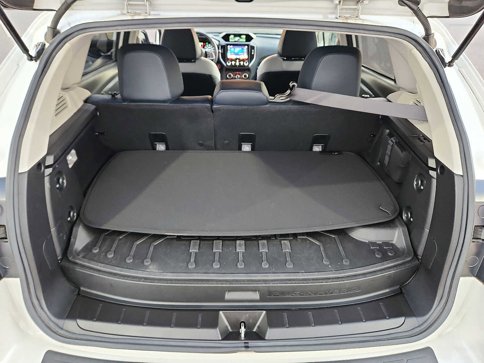 Used 2019 Subaru Crosstrek Hybrid w/ Moonroof Package w/Navigation image 29