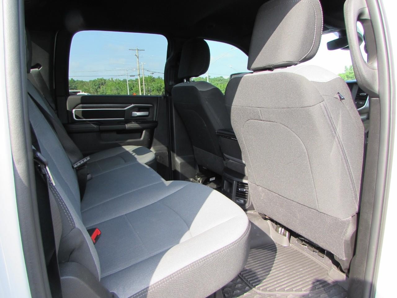 Used 2024 RAM 3500 Big Horn AWD/4WD image 19